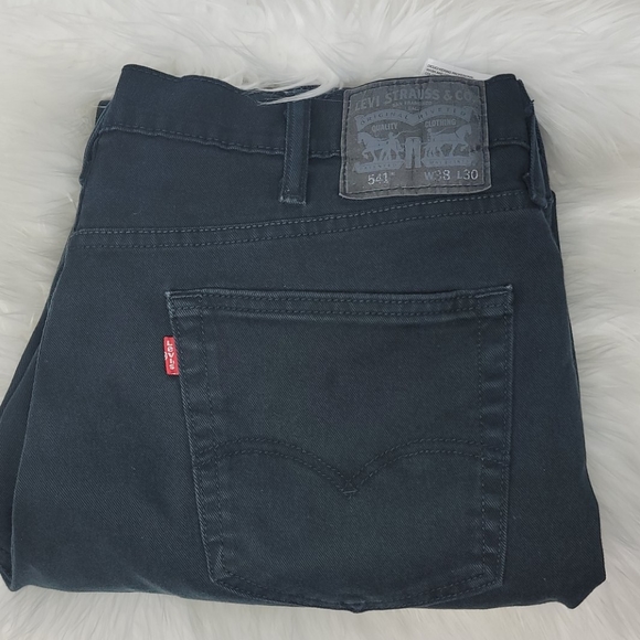 Levi's Other - Levi's 541 jeans size 38 x 30 excellent condition